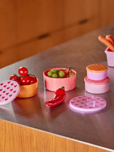 Load image into Gallery viewer, Rice DK Set Of 4 Food Boxes - Hearts