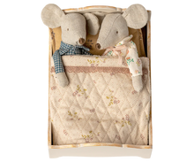 Load image into Gallery viewer, Maileg Mouse Bed - Off White