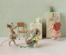 Load image into Gallery viewer, Maileg Little Sister Mouse With Bag