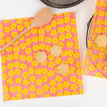 Load image into Gallery viewer, Floral Greaseproof Paper