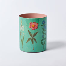 Load image into Gallery viewer, Enamel Everything Pot - Festival of Flowers