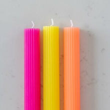 Load image into Gallery viewer, Scalloped Dinner Candle - Fuchsia
