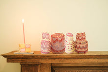 Load image into Gallery viewer, East End Press Concertina Greeting Card - Birthday Cake