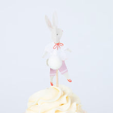 Load image into Gallery viewer, Meri Meri Cupcake Kit - Animal Friends