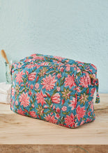 Load image into Gallery viewer, Sanganeri Block Print Washbag