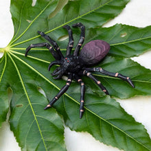 Load image into Gallery viewer, Realistic Tarantula
