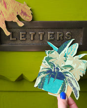 Load image into Gallery viewer, East End Press C5 Greeting Card - Concertina Plant Pot