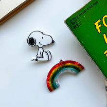 Load image into Gallery viewer, Peanuts Hairclips - Snoopy & Rainbow