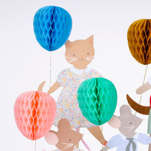 Load image into Gallery viewer, Meri Meri Cake Topper - Animal Friends