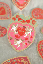 Load image into Gallery viewer, East End Press Valentine’s Paper Garland