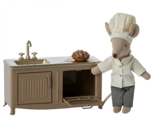 Load image into Gallery viewer, Maileg - Mouse Kitchen - Light Brown