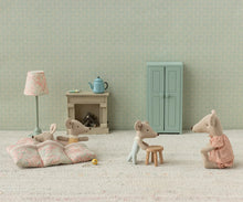 Load image into Gallery viewer, Maileg Triplets Baby Mice in Matchbox - Checker