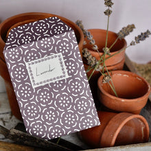 Load image into Gallery viewer, Cambridge Imprint Pack Of 8 Seed Envelopes & Labels - Pear Halves Elderberry