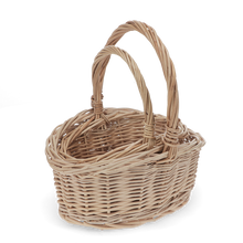 Load image into Gallery viewer, Little Wicker Basket - Set Of 2