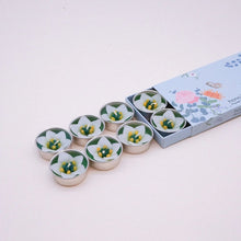 Load image into Gallery viewer, Assorted White Campanula Scented Tealights by Hana Blossom