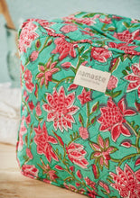Load image into Gallery viewer, Sanganeri Block Print Washbag