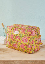 Load image into Gallery viewer, Sanganeri Block Print Washbag