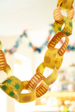 Load image into Gallery viewer, East End Press Paper Chain Kit - Yellow and Green