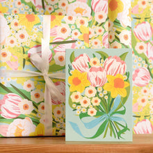 Load image into Gallery viewer, Spring Bouquet Greeting Card