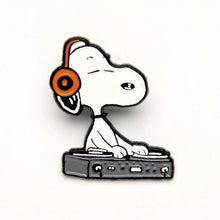Load image into Gallery viewer, The pin is of snoopy with headphones mixing music
