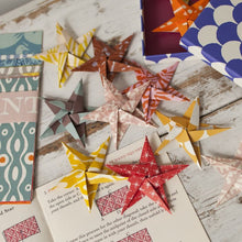Load image into Gallery viewer, Garland of Stars Origami Kit by Cambridge Imprint