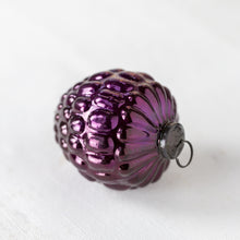 Load image into Gallery viewer, Merry Berry Glass Bauble Fuscia by Grand Illusion