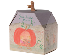 Load image into Gallery viewer, Maileg - Pumkin Carriage - Mouse
