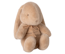 Load image into Gallery viewer, Maileg Small Plush Bunny - Latte
