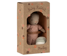 Load image into Gallery viewer, Maileg Micro Bunny Set - Sand with Rose Knitted Suit and Ball
