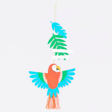 Load image into Gallery viewer, Meri Meri Birthday Card - Parrot Decoration
