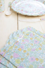 Load image into Gallery viewer, Scalloped Napkins - Floral Green
