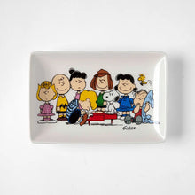Load image into Gallery viewer, Peanuts Trinket Tray - The Gang
