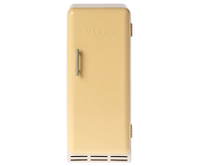 Load image into Gallery viewer, Maileg - Miniature Fridge - Yellow
