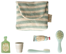 Load image into Gallery viewer, Maileg Mouse Toothbrush Set In Bag - Blue Stripe
