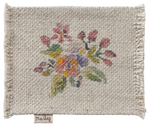 Load image into Gallery viewer, Maileg Flower Rug - Small
