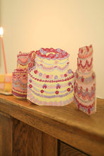 Load image into Gallery viewer, East End Press Concertina Greeting Card - Birthday Cake
