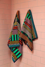 Load image into Gallery viewer, Hand Towel - Multi Stripe
