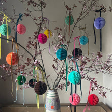 Load image into Gallery viewer, Paper Ball Decoration Lilac by Petra Boase
