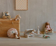 Load image into Gallery viewer, Maileg Unicorn - Medium
