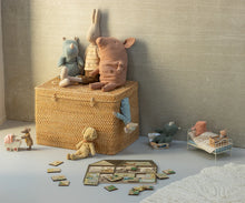 Load image into Gallery viewer, Maileg Puzzle -Mouse Hole Farmhouse
