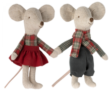 Load image into Gallery viewer, Maileg Winter Mice Twins Little Brother/Sister In House
