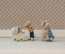 Load image into Gallery viewer, Maileg - Yellow  Checked Shirt &amp; Pants - Dad Mouse
