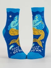 Load image into Gallery viewer, Deep Sea Diva  Women’s Crew Socks
