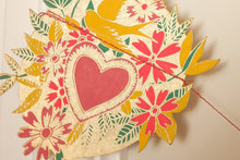Load image into Gallery viewer, East End Press Paper Garland - Hearts
