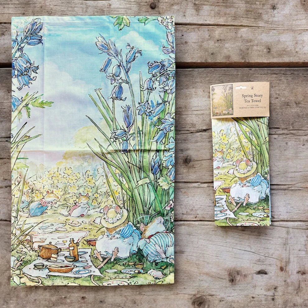 Brambly Hedge Tea Towel - Spring