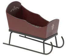Load image into Gallery viewer, Maileg - Sleigh Mouse - Red
