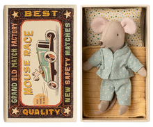 Load image into Gallery viewer, Maileg - Little Brother Mouse In Matchbox - Blue

