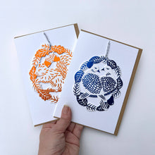 Load image into Gallery viewer, Greetings Card &amp; Letterpress Foiled Decoration - Doves
