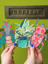 Load image into Gallery viewer, East End Press Greeting Card - Wasp
