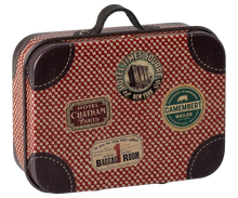 Load image into Gallery viewer, Maileg - Micro Suitcase - Red
